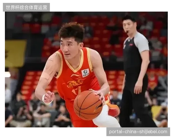 孙铭徽季后赛带伤坚持，广厦队依靠其强大的组织韧性在关键决胜场击溃山西防线
